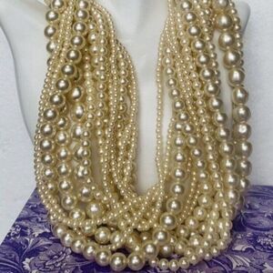 Vintage Women’s 14 Tier Graduated Faux Champagne Pearls￼ Oversized Necklace 22”